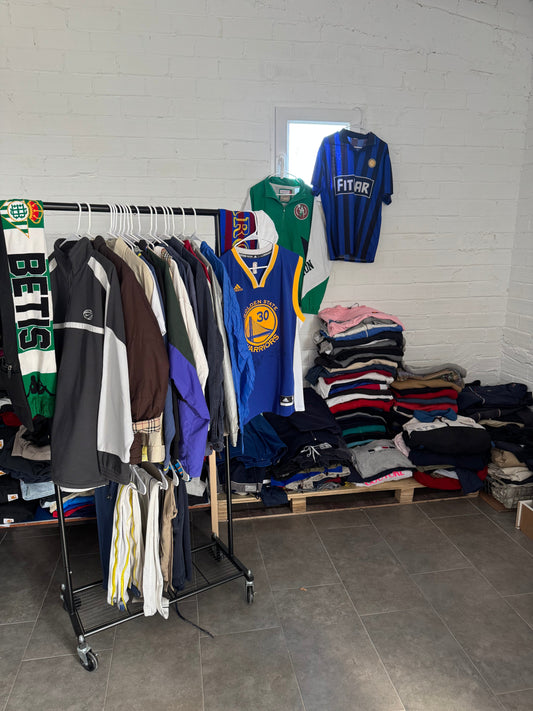 Dónde comprar ropa vintage al por mayor en España en 2026