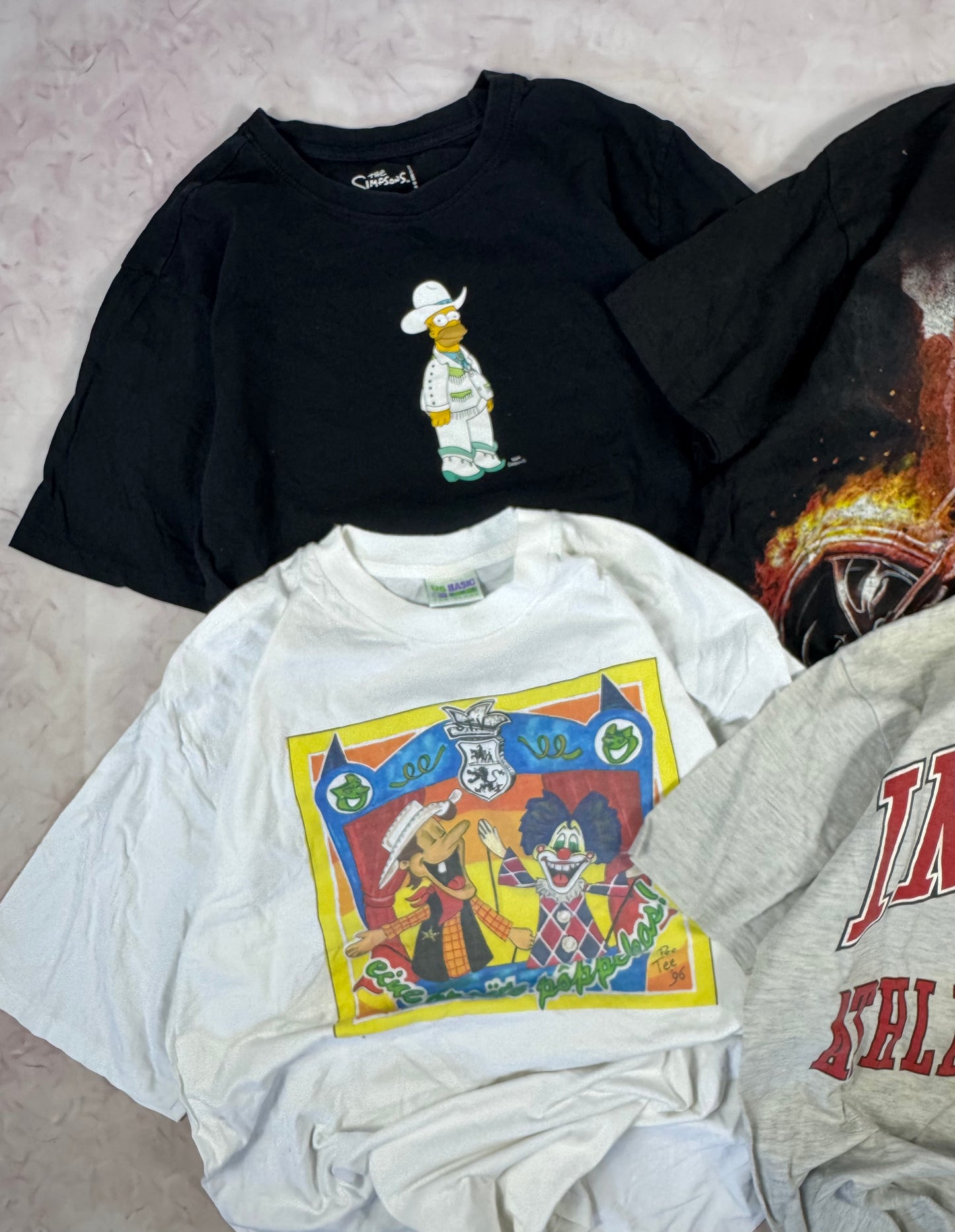 CAMISETAS GRÁFICAS